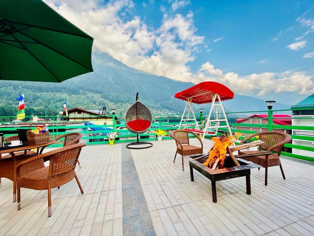 Tata Vista Resort Mall Road Manali - Centrally Heated & Air Cooled Ngoại thất bức ảnh
