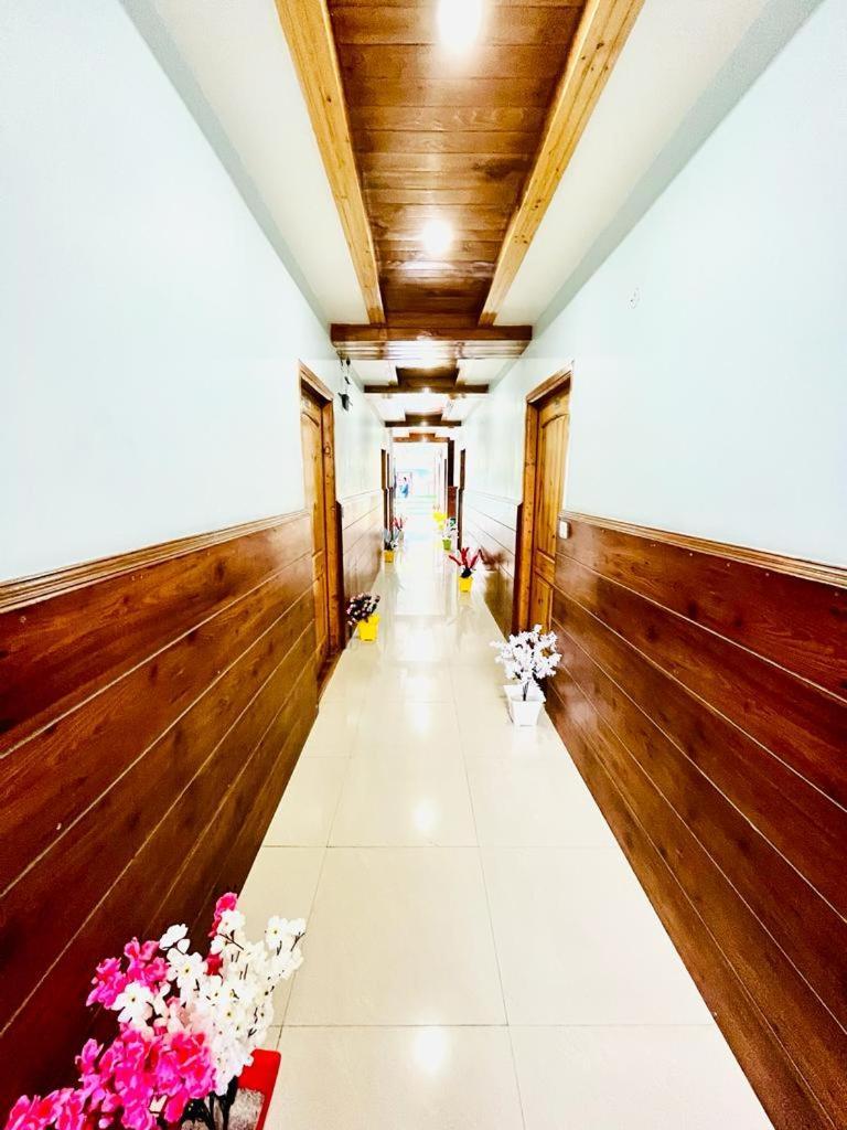 Tata Vista Resort Mall Road Manali - Centrally Heated & Air Cooled Ngoại thất bức ảnh