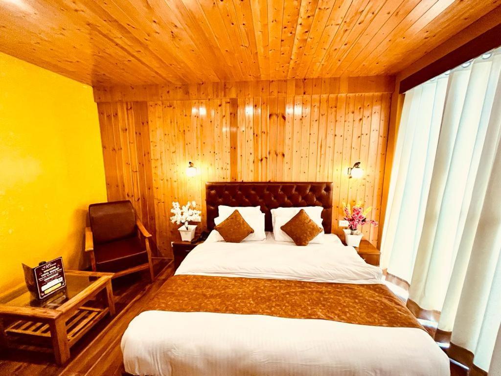 Tata Vista Resort Mall Road Manali - Centrally Heated & Air Cooled Ngoại thất bức ảnh
